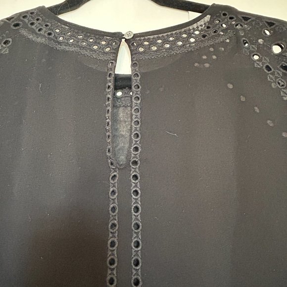 Aritzia Wilfred Reims Cap Sleeve Eyelet Embroidered Top- Sz M - Picture 7 of 9